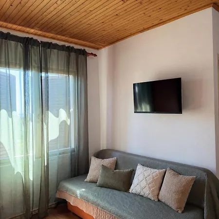 And By The Sea Mandre, Pag - 3557 Gasthof 3*